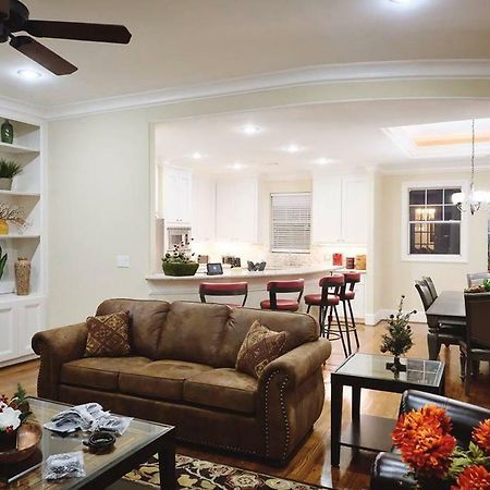 Downtown Museum District, Zoo, Parks, Nightlife! - Detering Appartement Houston Buitenkant foto