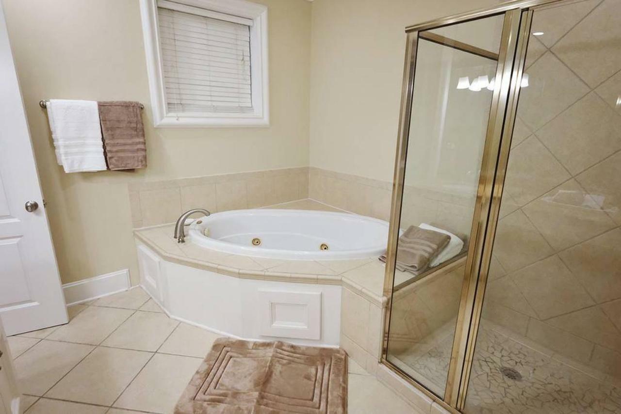 Downtown Museum District, Zoo, Parks, Nightlife! - Detering Appartement Houston Buitenkant foto