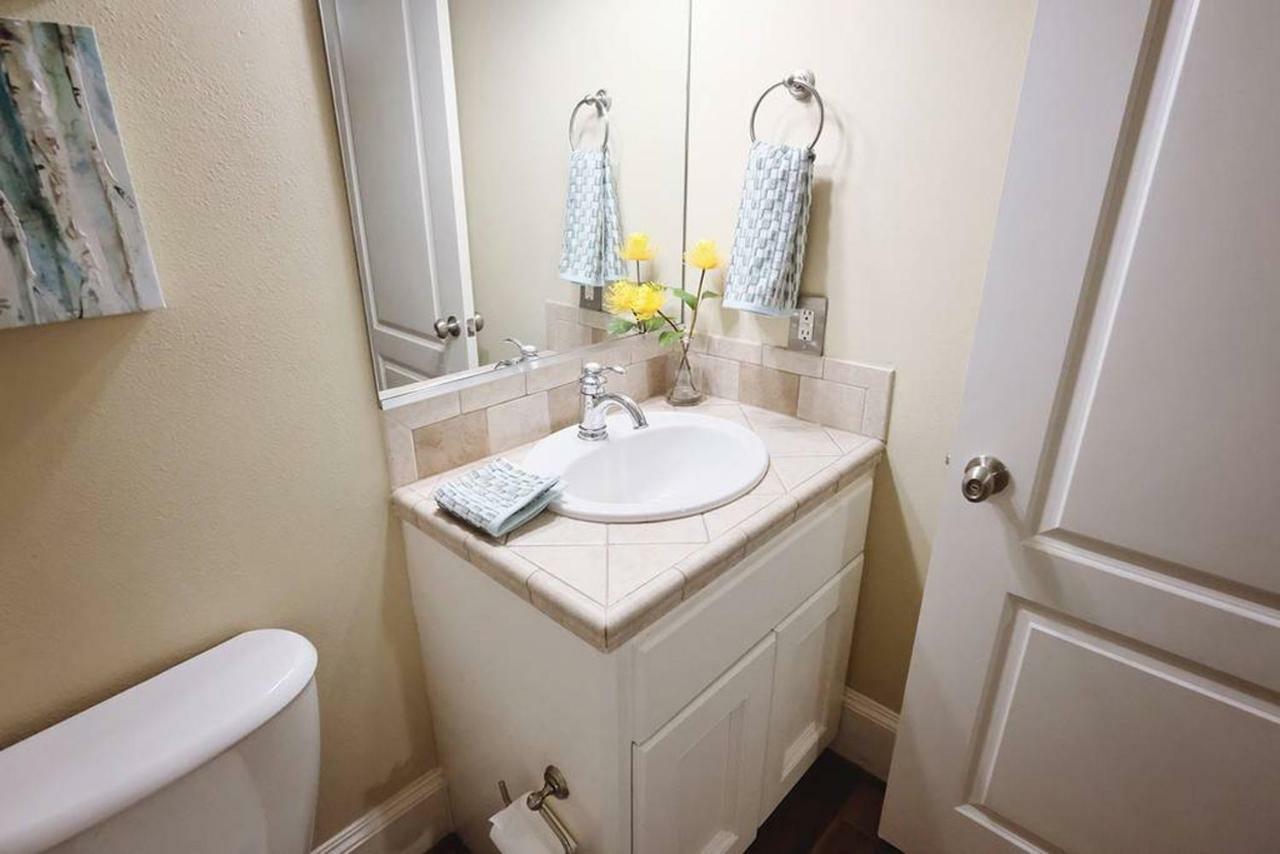 Downtown Museum District, Zoo, Parks, Nightlife! - Detering Appartement Houston Buitenkant foto